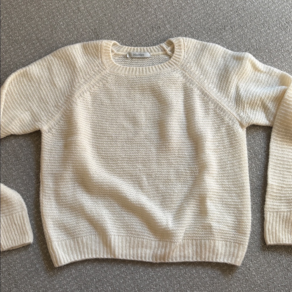 MaxMara Cashmere sweater